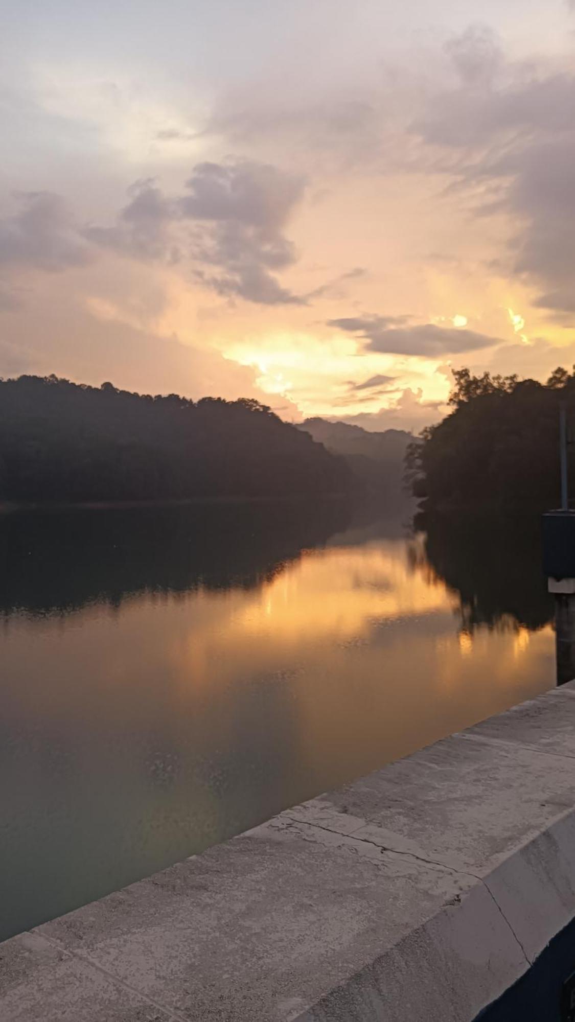 Mount Mist Villa มุนนาร์ ภายนอก รูปภาพ